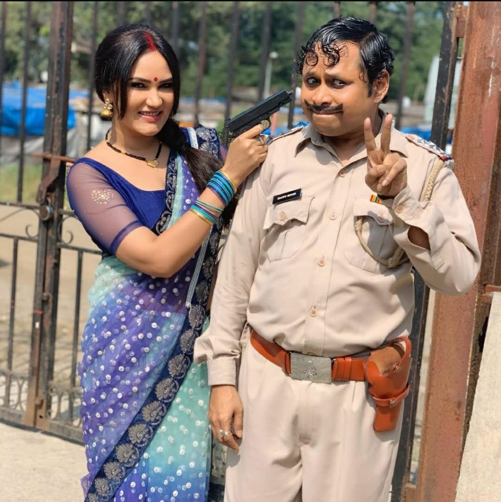 Daroga Happu Singh Aur Dabangg Rajesh Ke Mazedaar Chutkulein