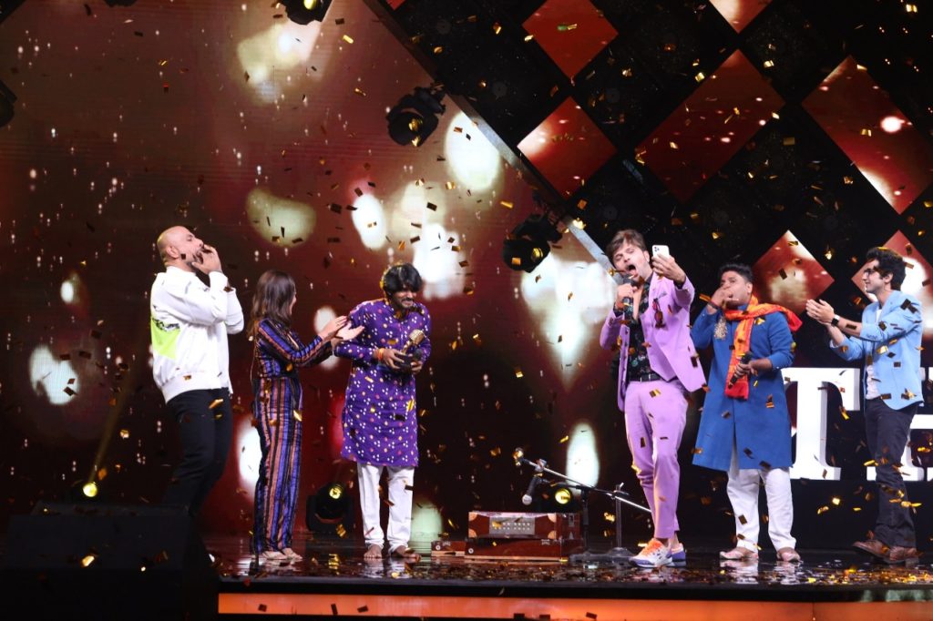 Nitin Kumar & Ankush Bhardwaj grace Indian Idol 2020, claim to be fans of contestant Sawai Bhatt